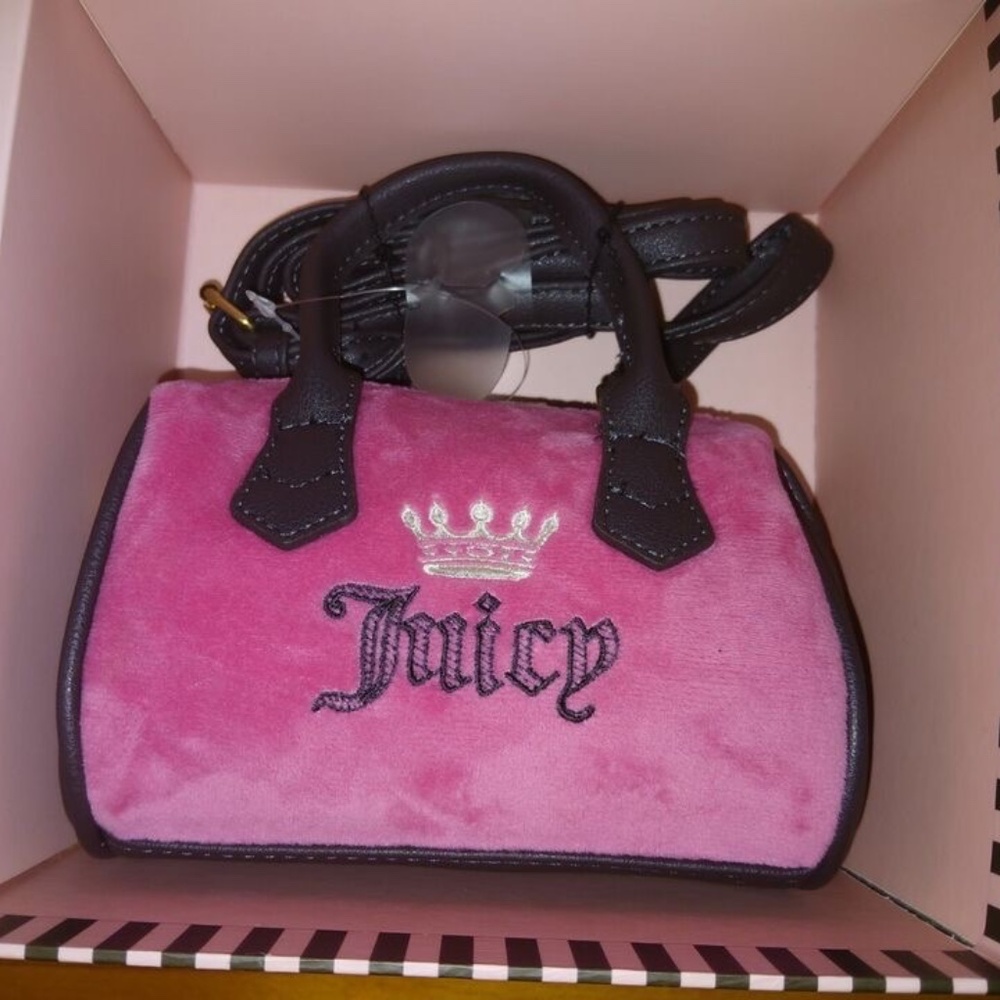 Juicy Couture Heritage Mommy and Me Hot Pink Satchel Set - Picture 6 of 9